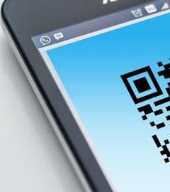 Mã QR trên điện thoại