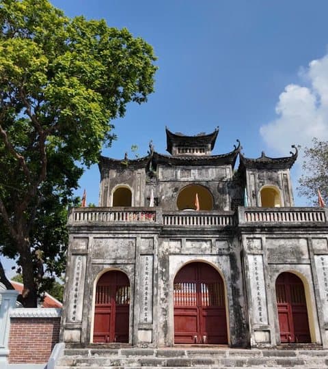 Cổng Văn Miếu Xích Đằng